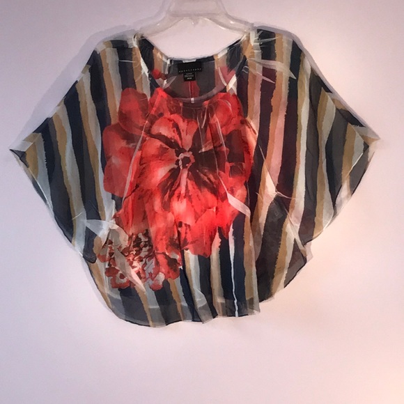 Sheer Batwing Blouse - Picture 2 of 7